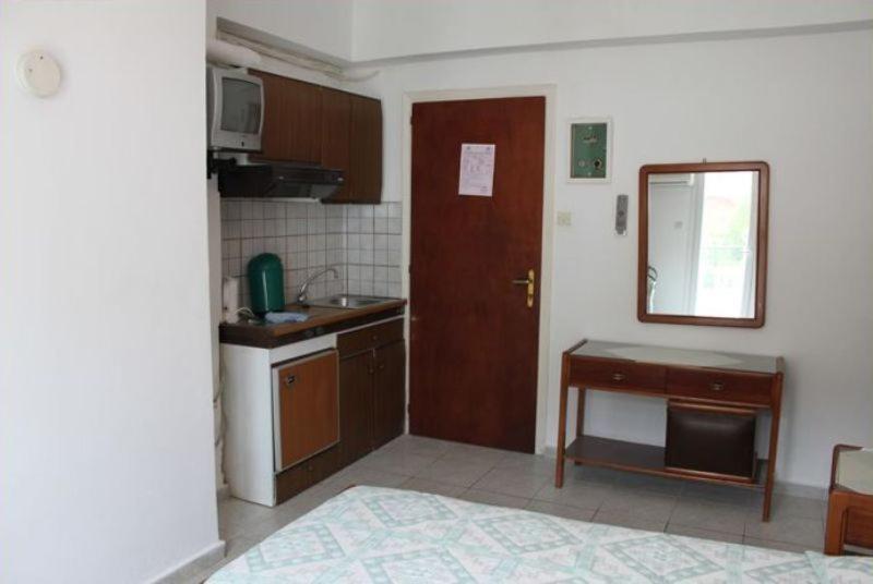 Ballas Apartments Agia Efimia Phòng bức ảnh